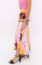 Load image into Gallery viewer, Aje Pink &amp; Oj Printed Skirt
