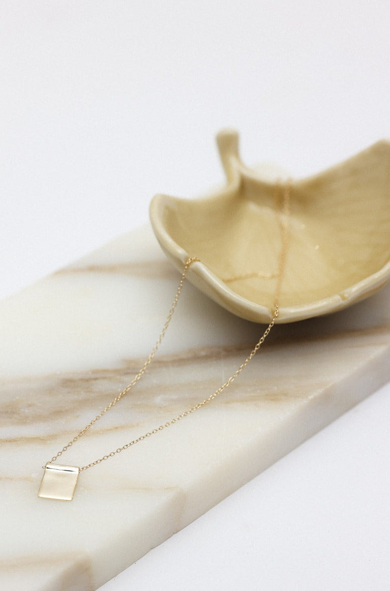 Flat plate Gold Necklace