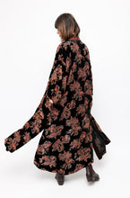 Load image into Gallery viewer, Zara Kimono/Duster Velvet Coat
