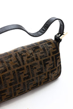 Load image into Gallery viewer, Vintage Limited Edition Fendi Baguette
