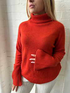 Lee Mathews 100% Cashmere polo neck jumper