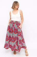 Load image into Gallery viewer, Vintage Cotton Print Maxi Skirt
