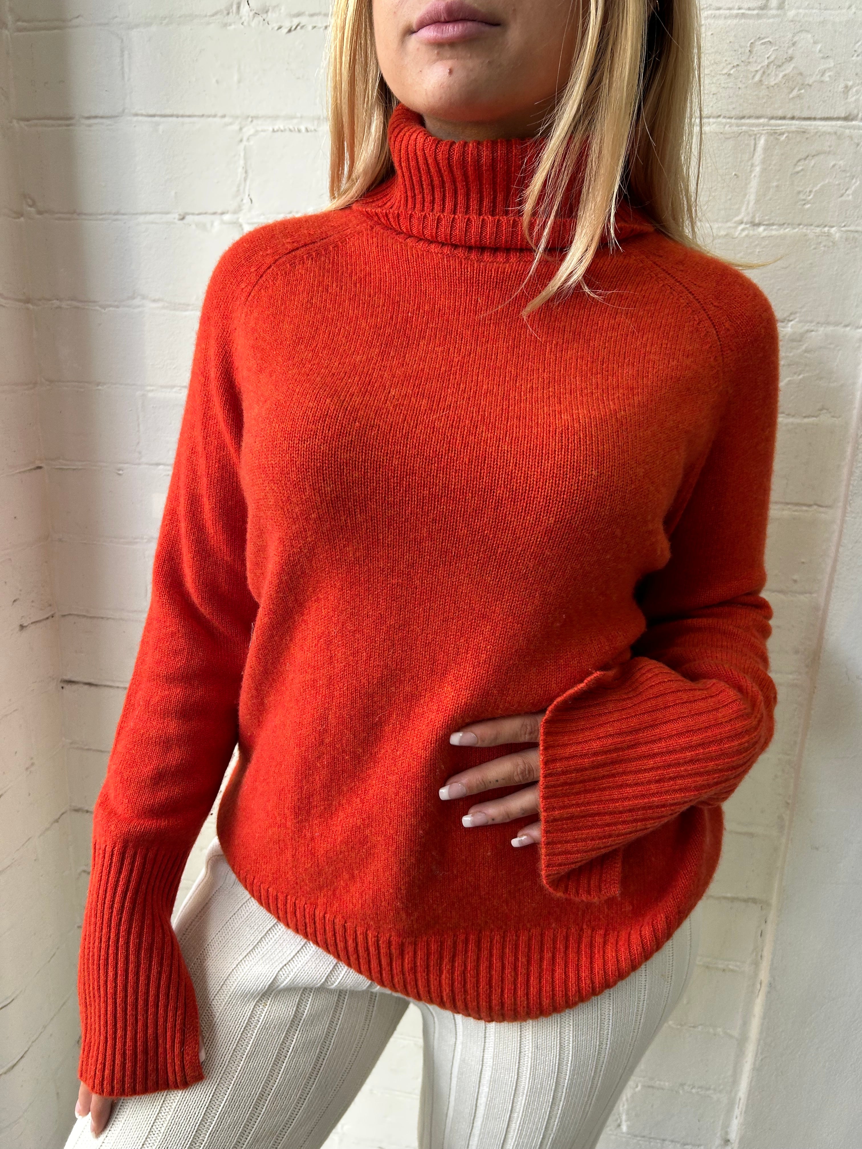 Lee Mathews 100% Cashmere polo neck jumper