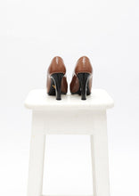Load image into Gallery viewer, Prada Patent 2 tone Heels
