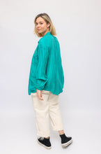 Load image into Gallery viewer, Vintage Silk Green Shirt
