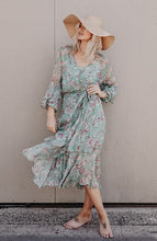 Load image into Gallery viewer, Luxe Deluxe Foral Flowy Dress
