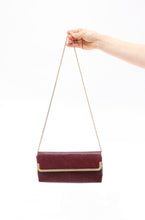 Load image into Gallery viewer, 80&#39;s Burgundy Glomesh Bag
