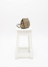 Load image into Gallery viewer, Mulberry Cross Body Bag
